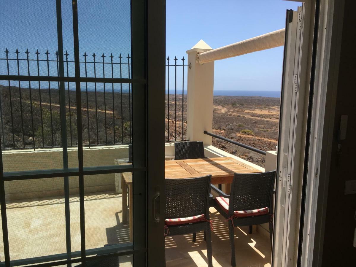 Luxe Appartement Palm Mar Екстериор снимка